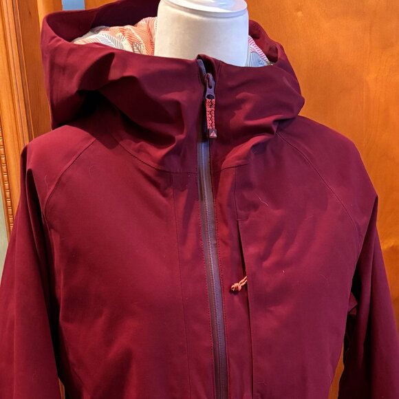 Strafe Water Resistant Hooded Ski Jacket Woman's - Picture 5 of 15